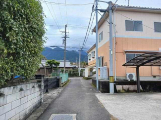 新居浜市中萩町のアパートの画像