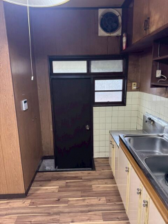 東温市見奈良の一戸建ての画像