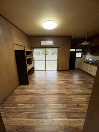 東温市見奈良の一戸建ての画像