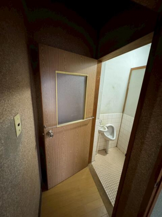 東温市見奈良の一戸建ての画像