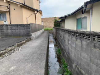 農道・水路／東側１
