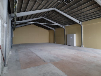 倉庫！て感じですね。