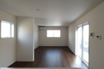 【居間・リビング】