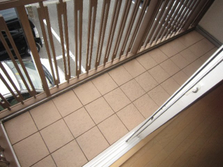 【バルコニー】