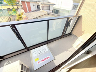 【バルコニー】