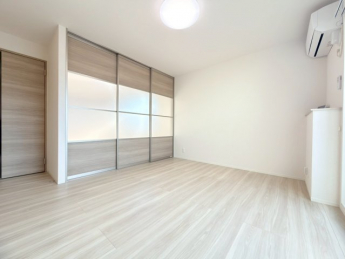 【居間・リビング】