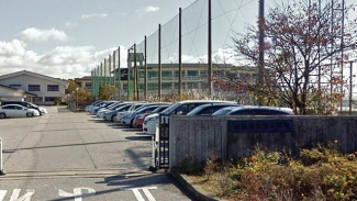 彦根市立南中学校まで709m