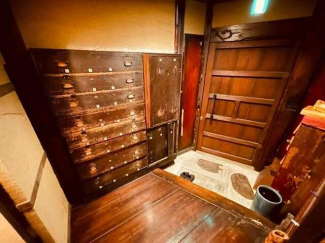 近江八幡市西本郷町東の店舗一部の画像