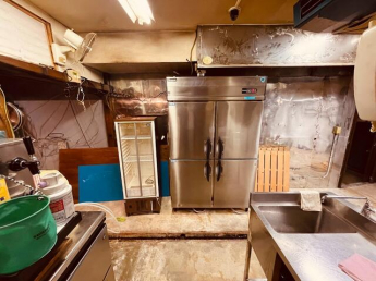 近江八幡市西本郷町東の店舗一部の画像