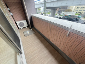 バルコニーがあります