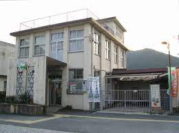 丹南郵便局まで168m