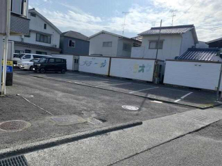 松山市小坂４丁目の駐車場の画像