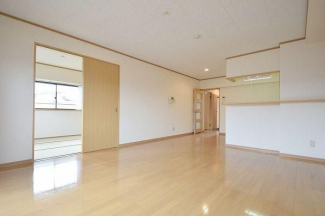 【居間・リビング】