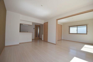 【居間・リビング】