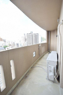 【バルコニー】