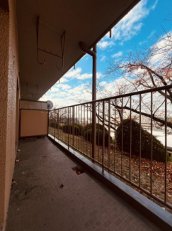 【バルコニー】