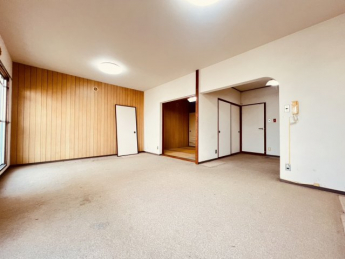 【居間・リビング】