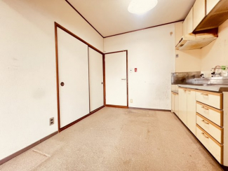 【居間・リビング】