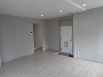 尼崎市立花町１丁目の店舗一部の画像