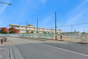 姫路市立山陽中学校まで1800m