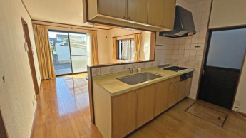 松山市越智１丁目の中古一戸建ての画像