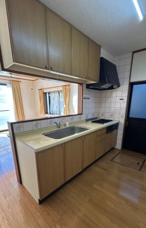 松山市越智１丁目の中古一戸建ての画像