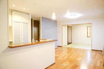 松山市南梅本町の中古一戸建ての画像