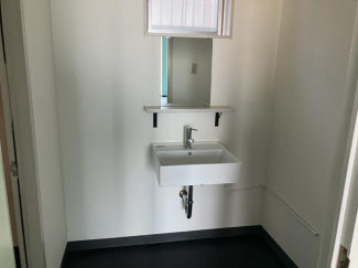 大洲市東大洲の店舗一戸建ての画像