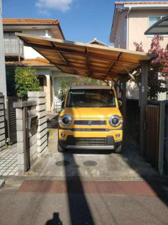 やっぱり車は生活必需品。だからこそ駐車場は必須！軽自動車入れ