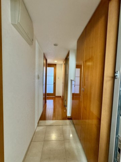 美しい玄関ホール