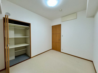 洋室５帖／収納スペース