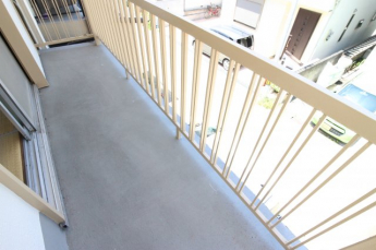 【バルコニー】