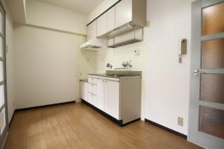 【居間・リビング】