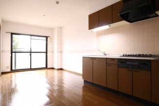 【居間・リビング】