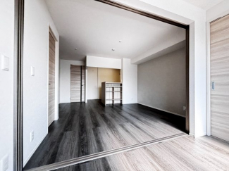 【居間・リビング】