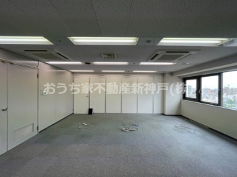 神戸市兵庫区大開通１丁目の店舗事務所の画像