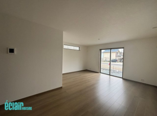 ＼日当たり良好３ＬＤＫ★３２９０万円／家事動線が良く過ごしやすい住まい★新生活前にぜひご見学どうぞ♪