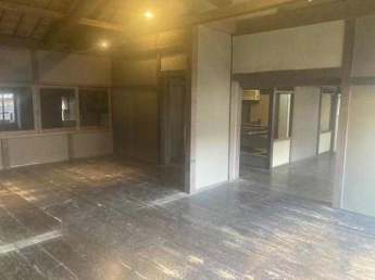 長浜市元浜町の店舗事務所の画像