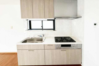 三口ガスコンロのシステムキッチン