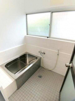 新居浜市河内町の一戸建ての画像