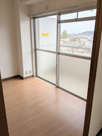 西条市大町のマンションの画像