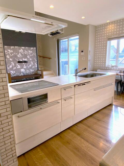 松山市星岡３丁目の中古一戸建ての画像