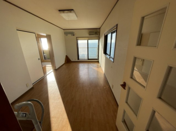 【居間・リビング】