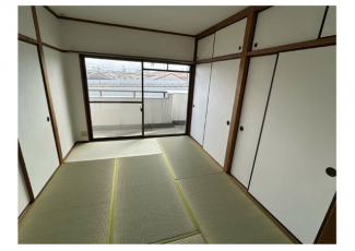 松山市森松町のマンションの画像