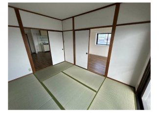 松山市森松町のマンションの画像