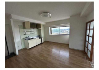 松山市森松町のマンションの画像