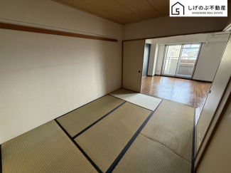 お子様の遊び室から客間としてまで、多様なシーンにも対応できますね♪