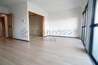 【居間・リビング】