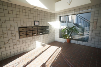 【エントランス】