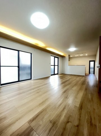 宝塚市星の荘中古戸建ての画像